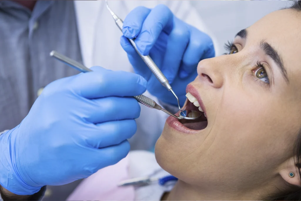 Revision oral en el dentista